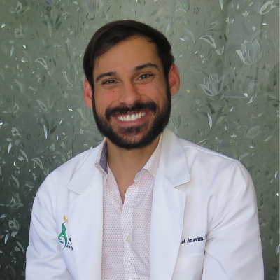 Dr. Elliot Anavim ND is a Naturopath in Encino, CA focused on providing comprehensive, patient-specific healthcare by understanding each patient’s unique circumstances and getting to the root cause of illness. 